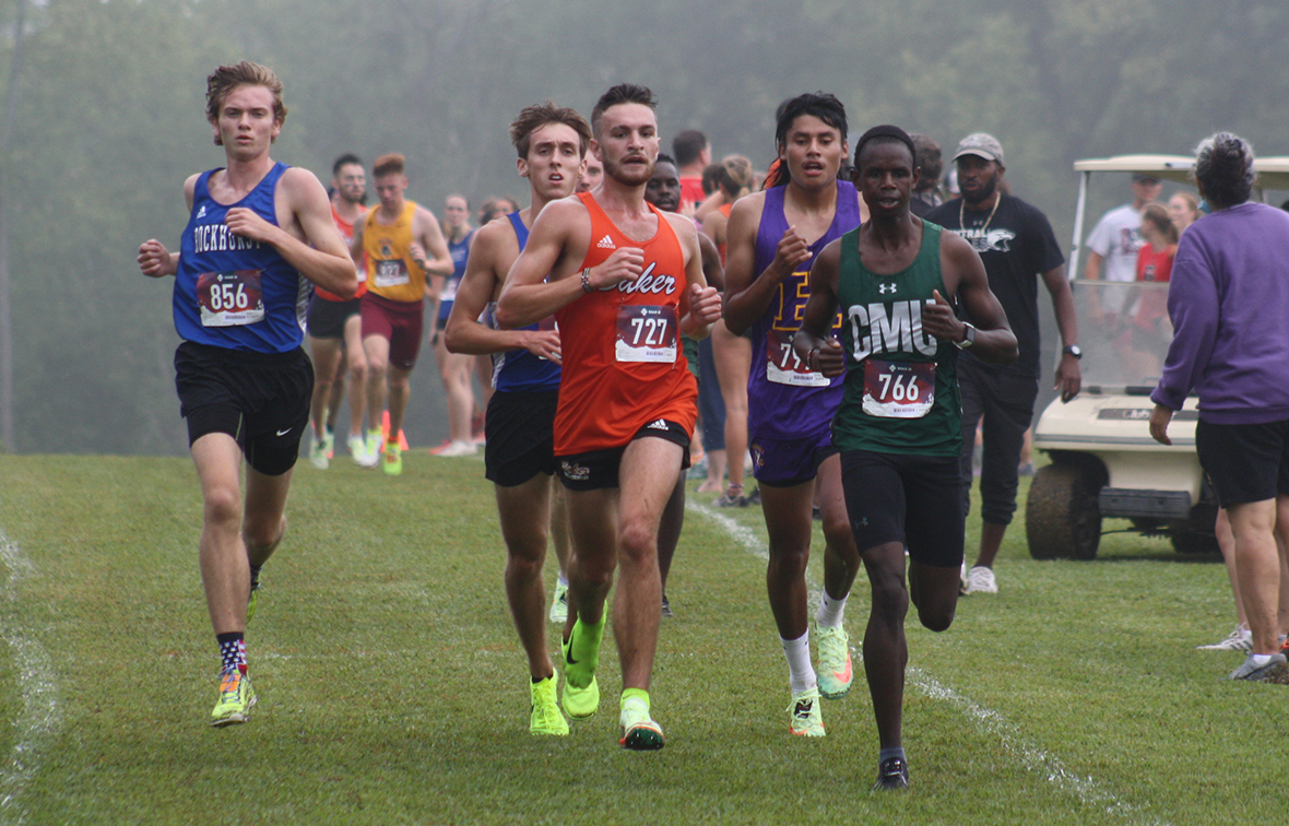 Men Finish Second, Women Fifth at 2022 ZK Maple Leaf Invite