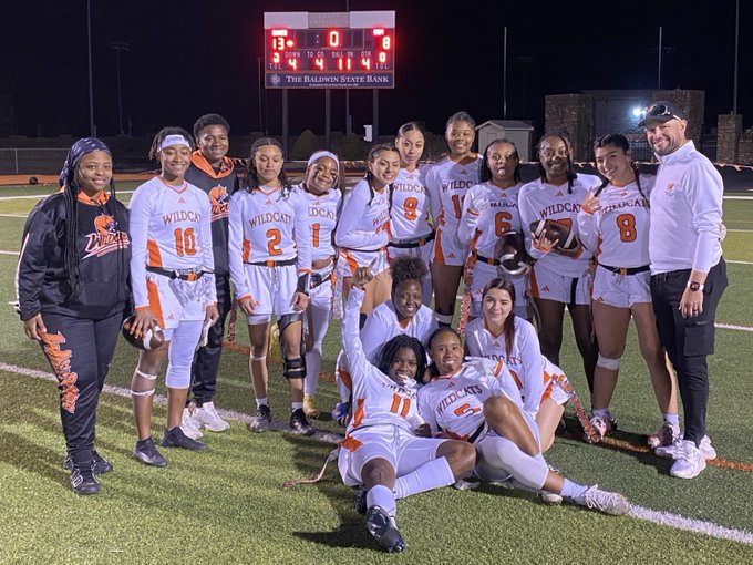 Baker Women’s Flag Football Earns Thrilling 13-8 Victory over Spires in Inaugural Game