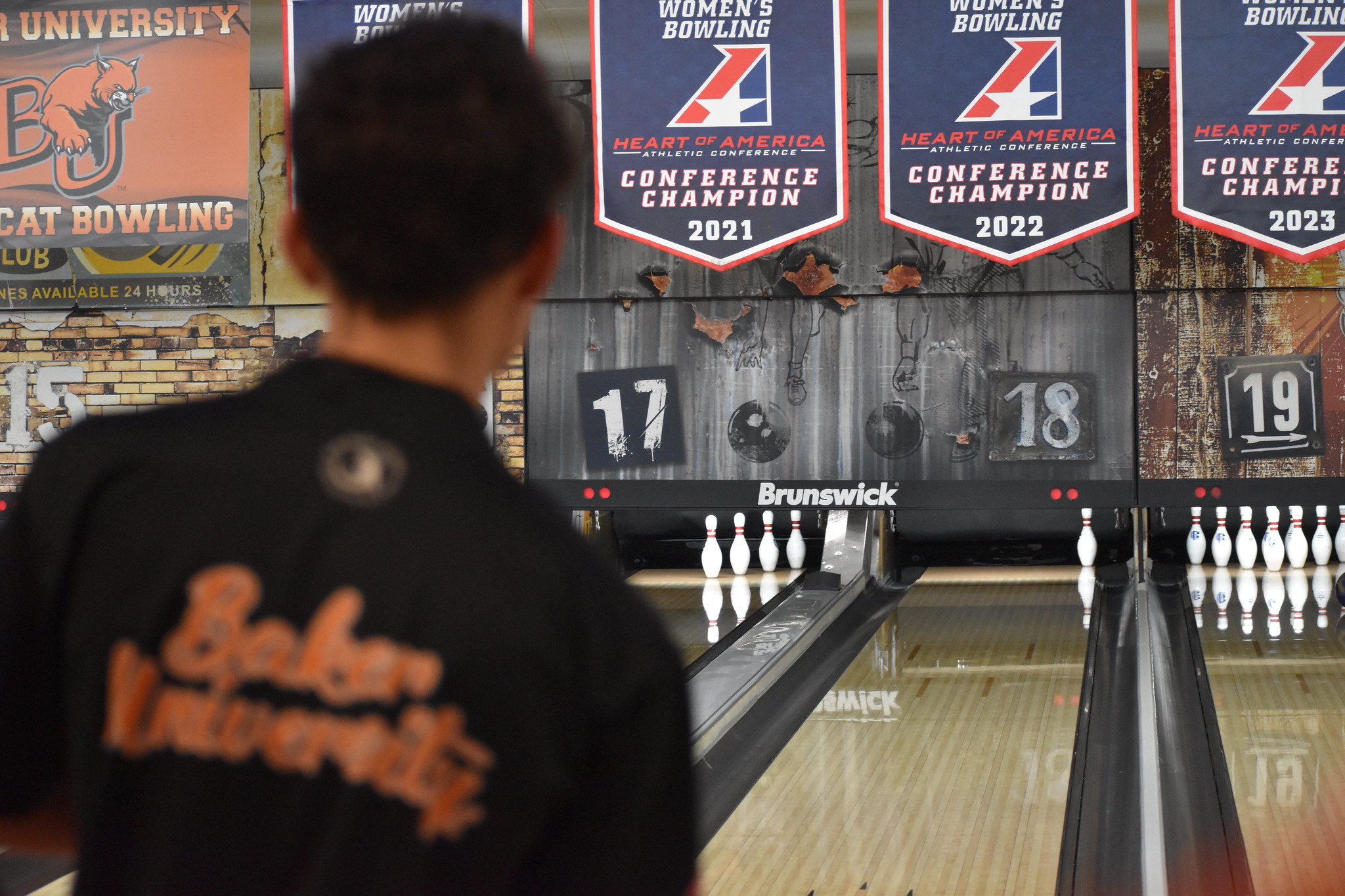 Baker Bowling Hosts NAIA Weekend Tournaments, Earns Pair of Fourth-Place Finishes