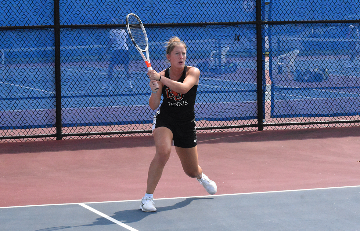 Baker Tennis Teams Fall to Evangel on the Road, 5-2 and 6-1